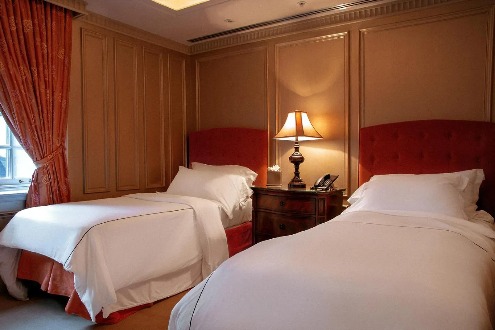 Windsor Arms Hotel Toronto 5*,  Kanada