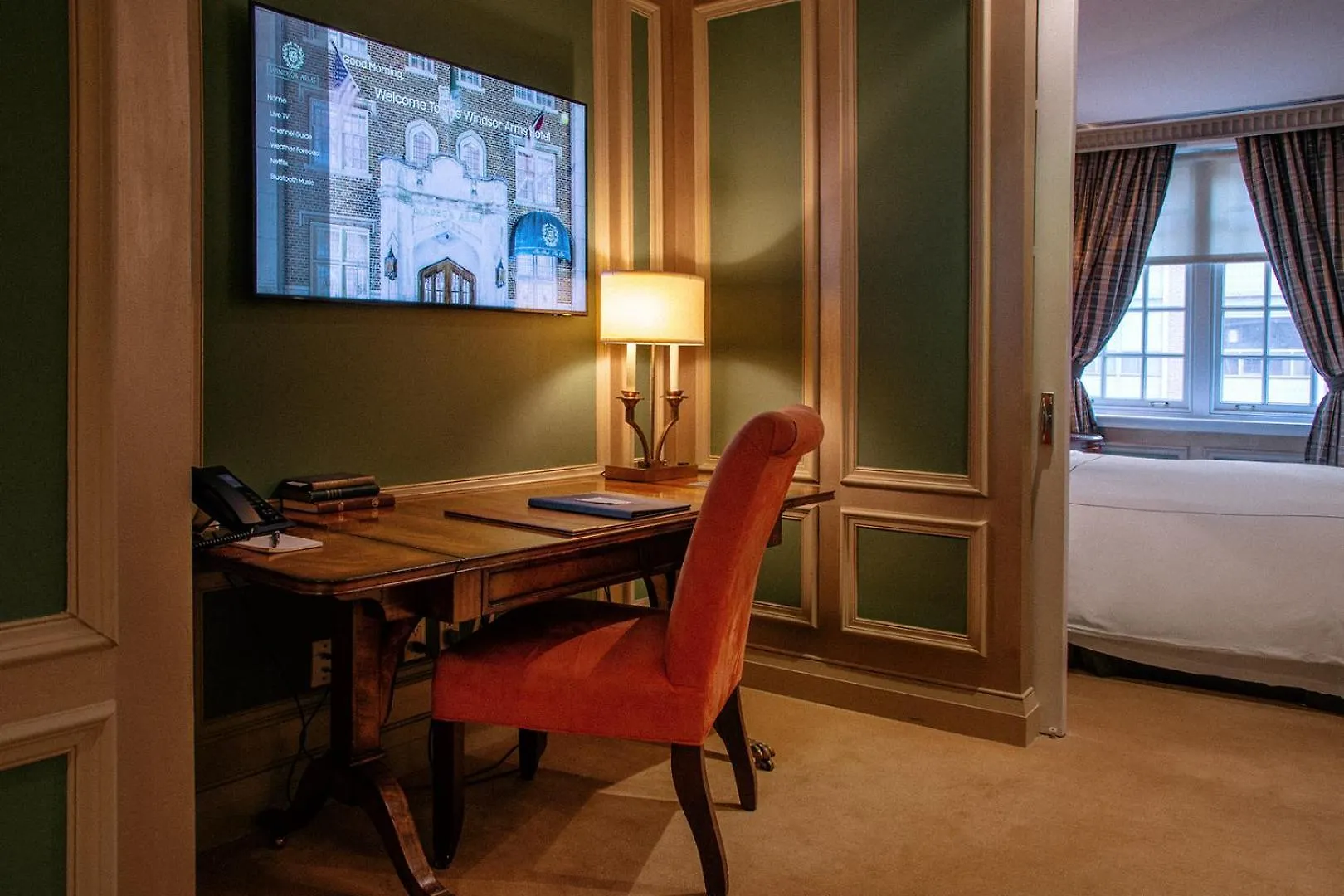 Windsor Arms Hotel Toronto
